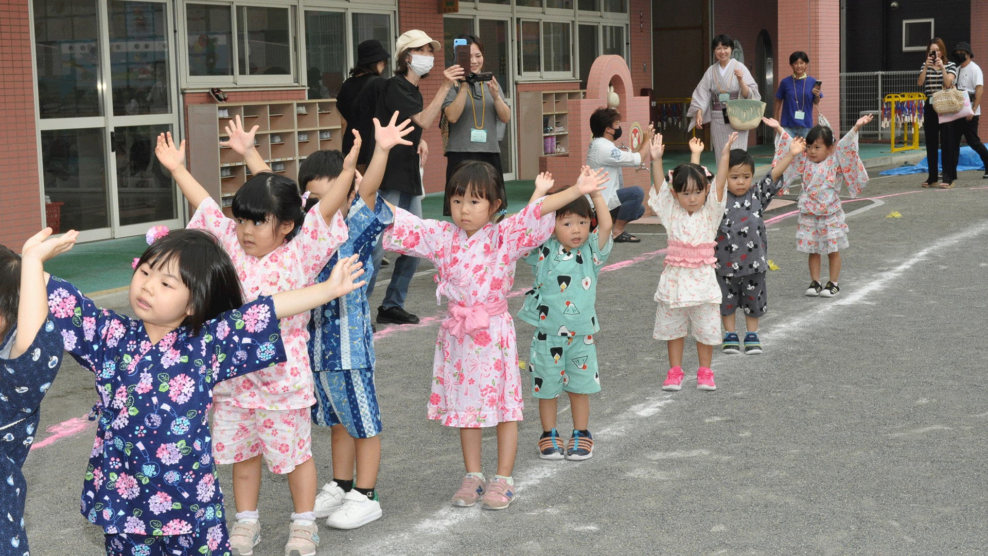 7月